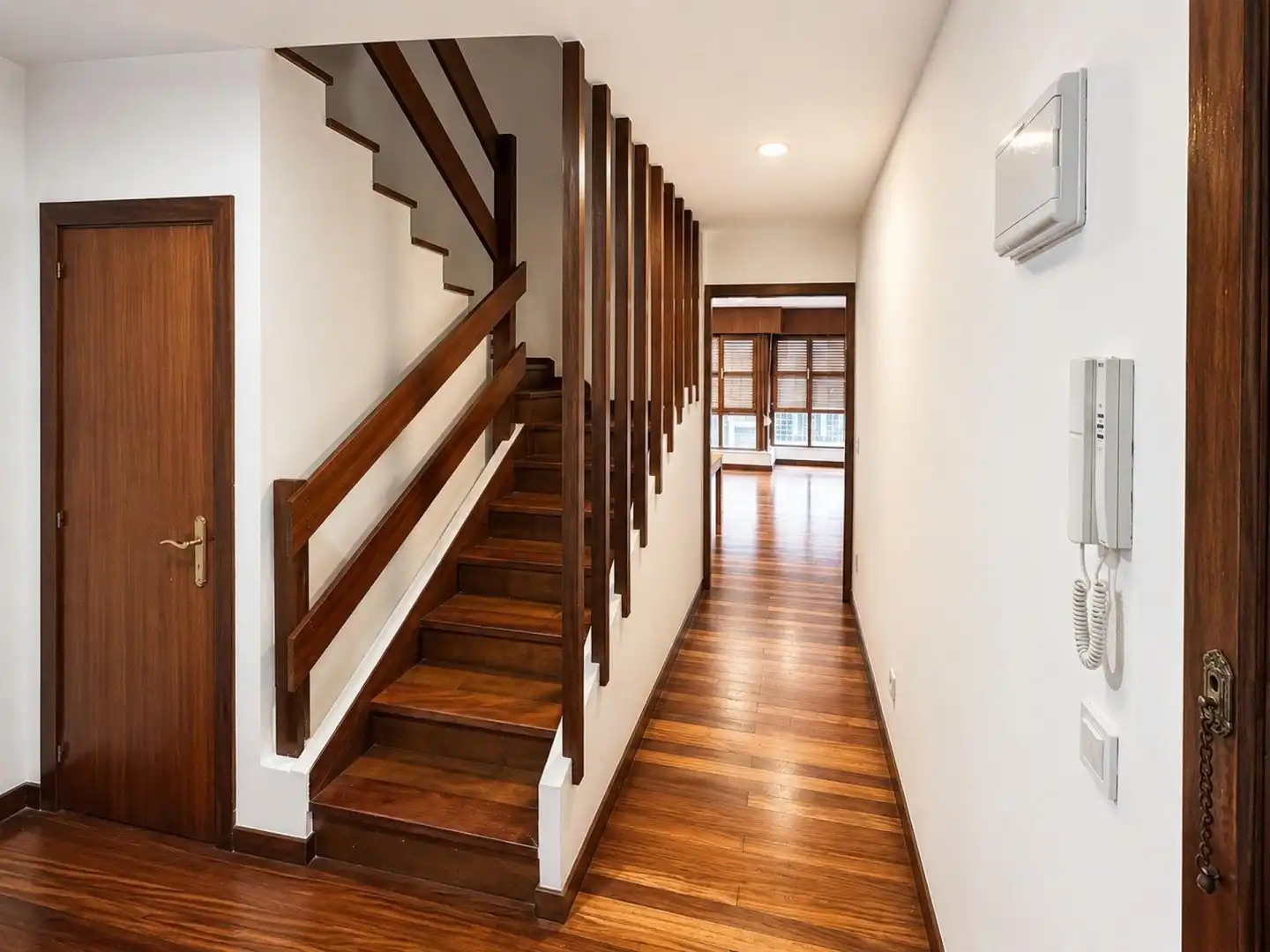 Maisonette zum Verkauf in Santander mit Heizung, Terrasse und Balkon