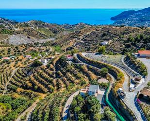 Vista exterior de Casa o xalet en venda en Almuñécar amb Terrassa