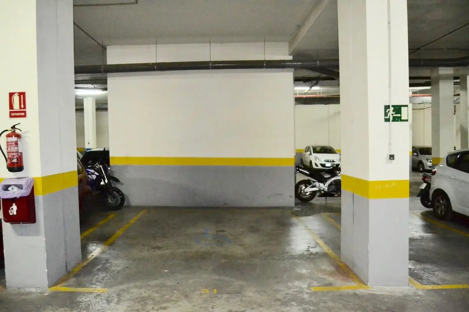 Ground floor with lift to rent in Calle Profesor Domínguez Ortiz, imagen 24