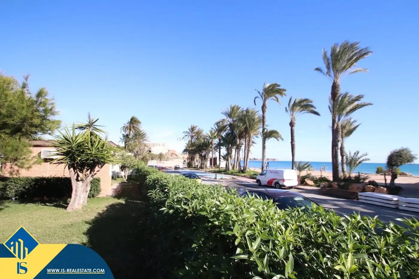Vista exterior de Casa o xalet de lloguer en Orihuela amb Aire condicionat, Terrassa i Moblat