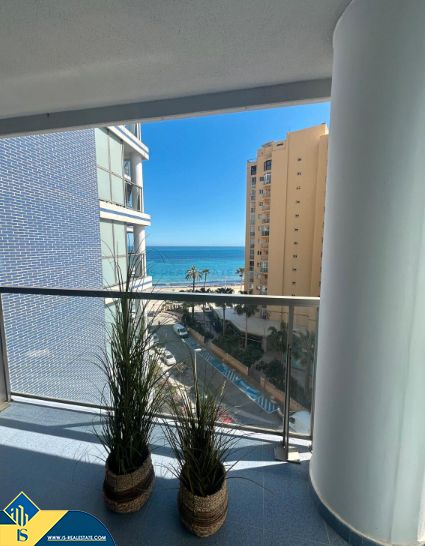 Vista exterior de Pis en venda en Calpe / Calp amb Terrassa, Moblat i Piscina comunitària