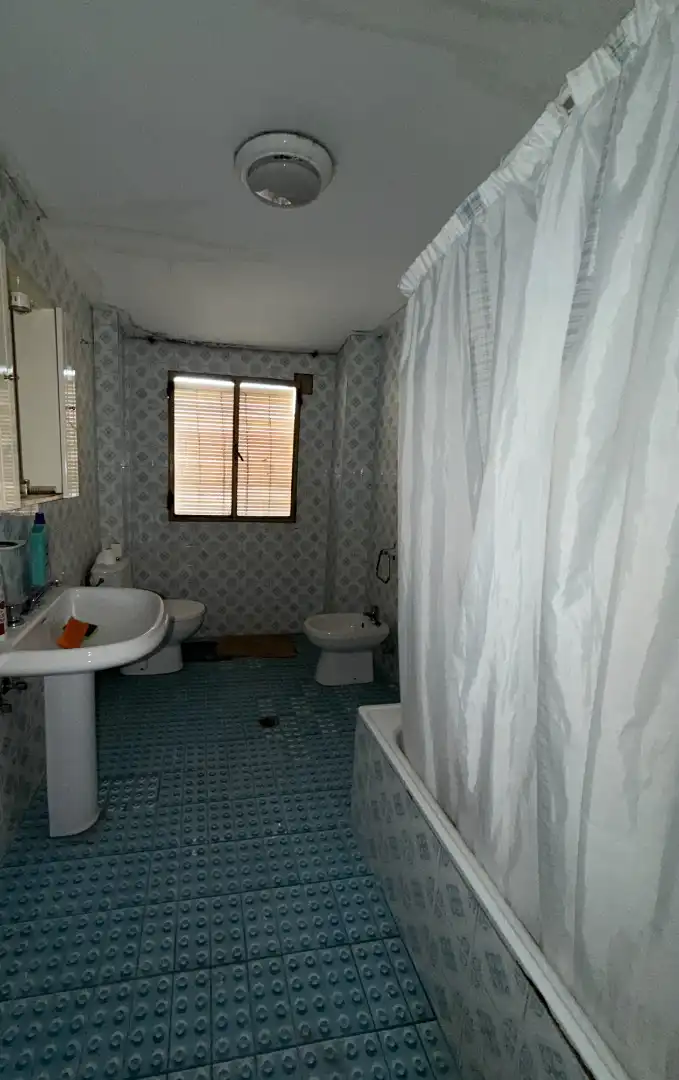 Bathroom of Houses for sale in Úbeda  with Terrace, Storage room and Balcony