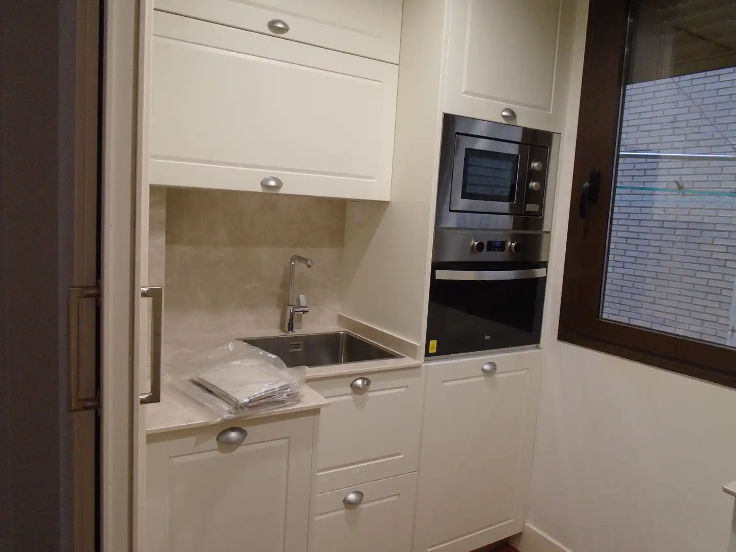Cocina de Apartamento de alquiler en  Logroño con Aire acondicionado, Calefacción y Parquet