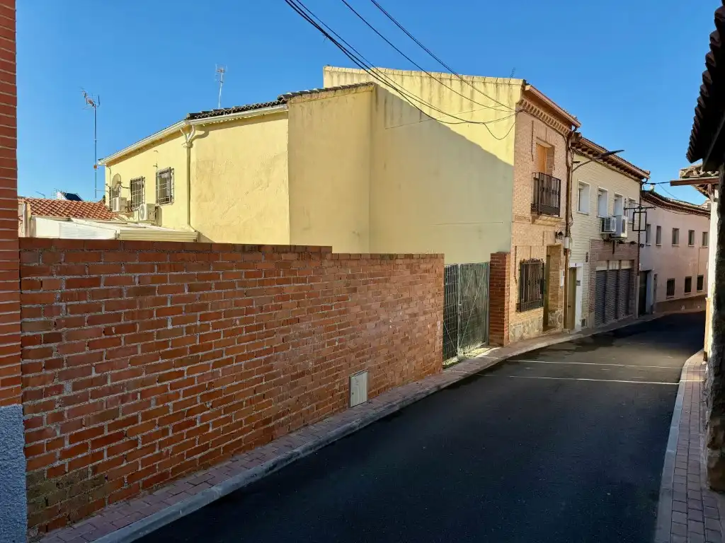 Lands and plots for sale in Casarrubios del Monte pueblo, imagen 3