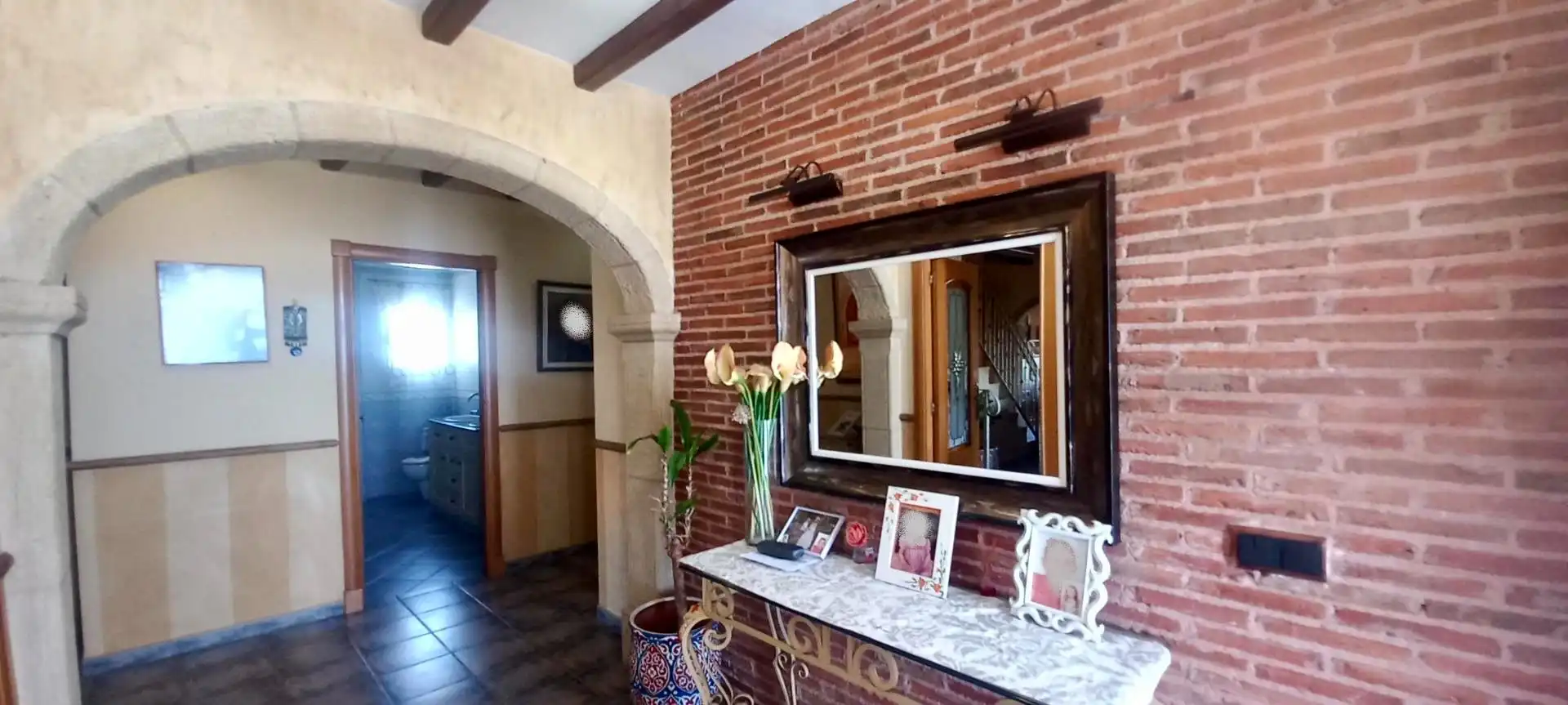 Houses for sale in Villamontes - Boqueres