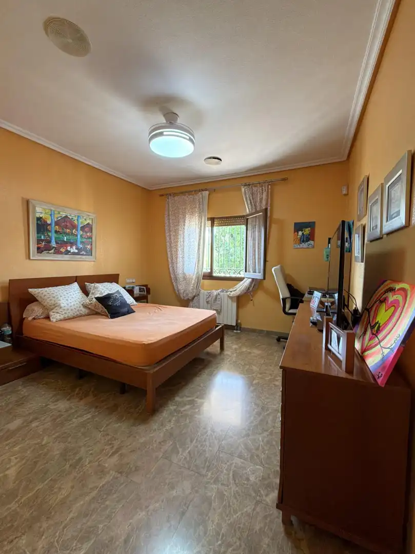 Habitación de Casa o chalet en venta en Murcia con Aire acondicionado, Calefacción y Jardín privado