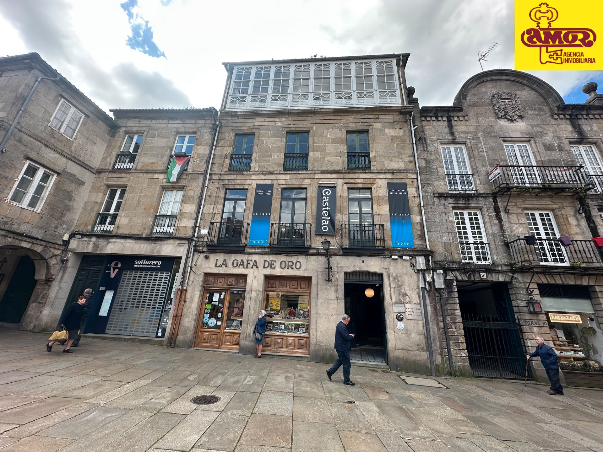 Vista exterior de Piso en venta en Santiago de Compostela 