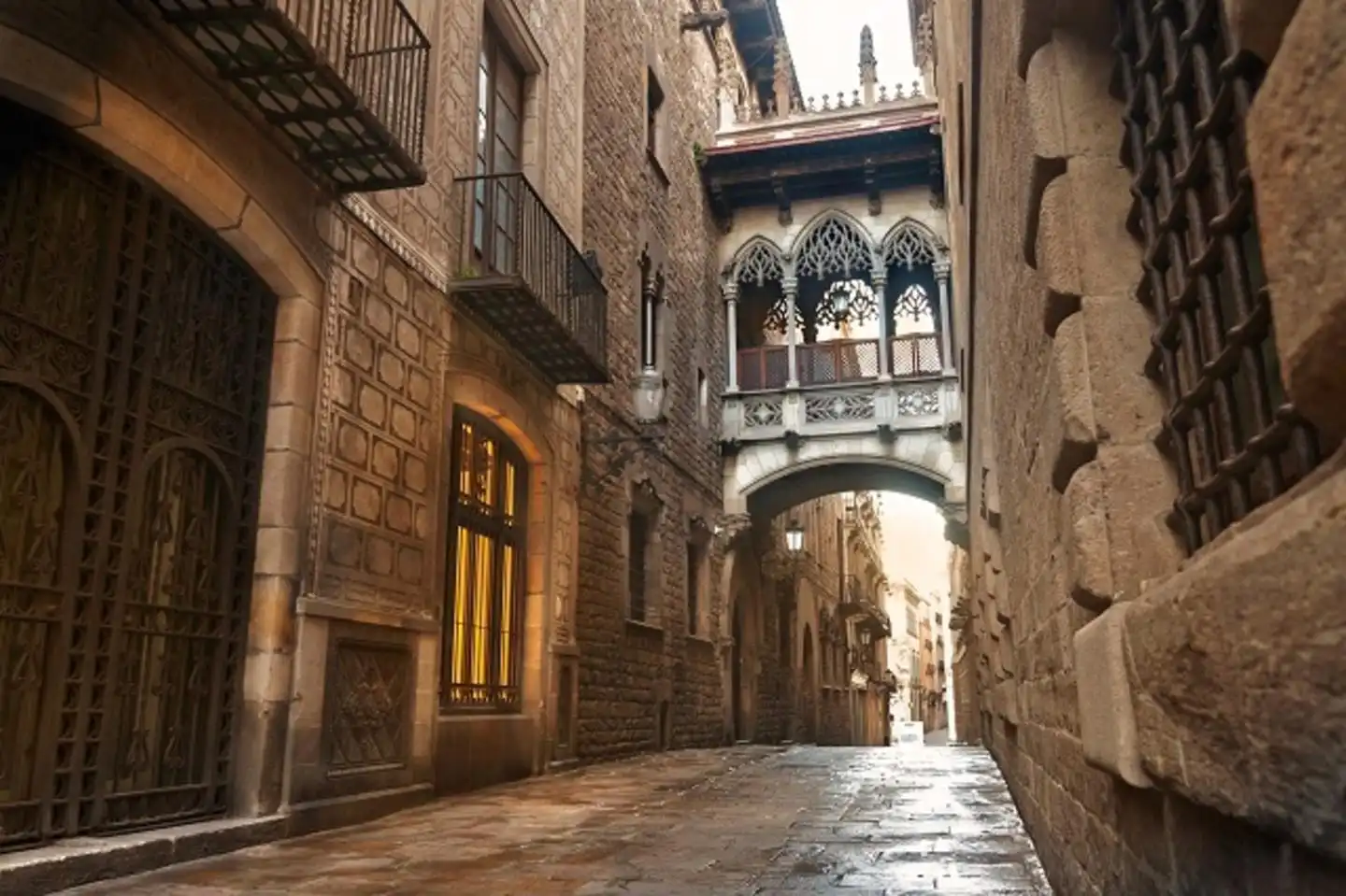 Vista exterior de Local en venda en Barcelona