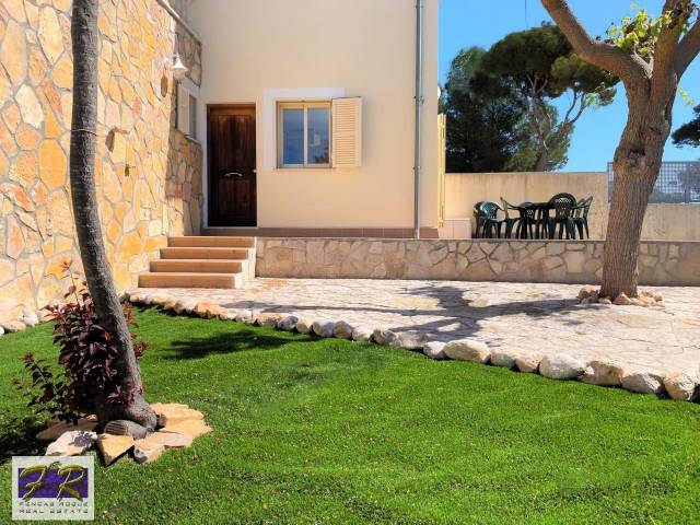 Casa-chalet en Venta en Muro