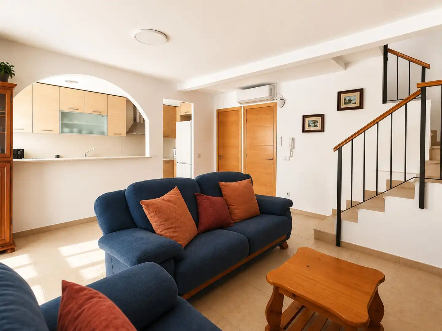 Sala de estar de Casa o chalet en venta en Vilanova i la Geltrú con Aire acondicionado, Calefacción y Terraza