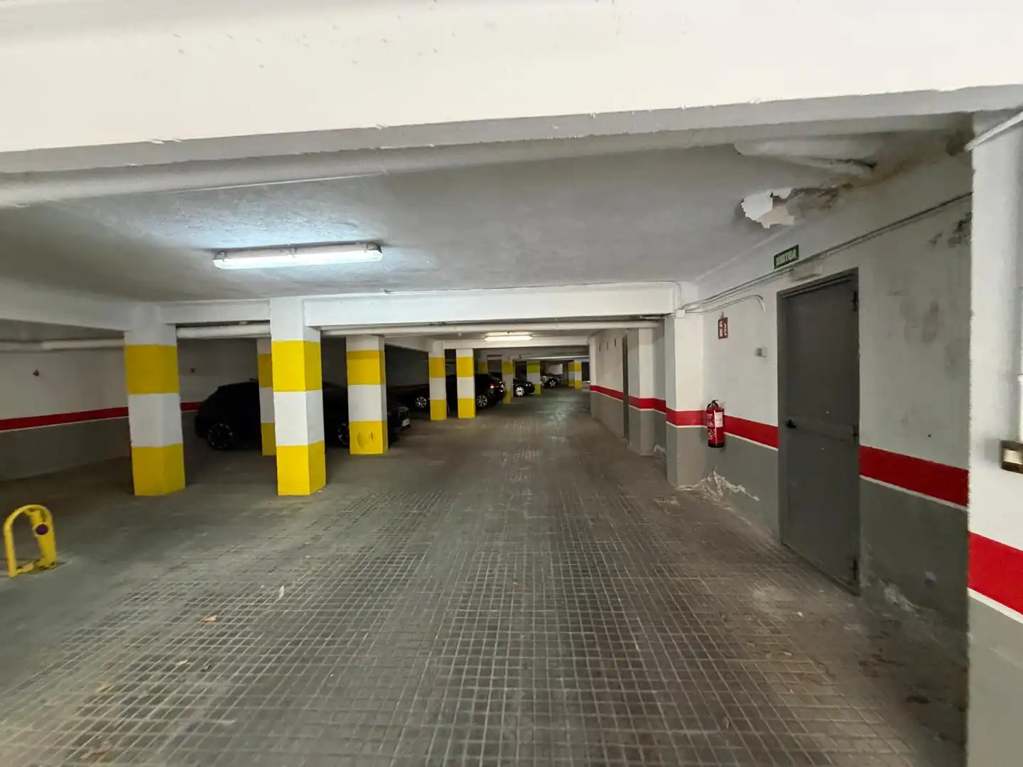 Parking à vendre à Centre