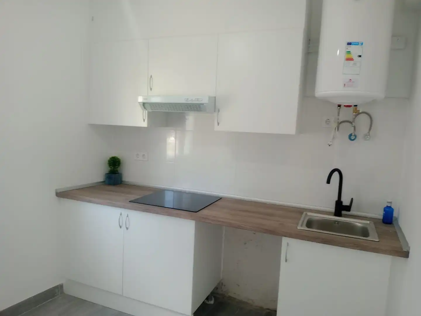 Cocina de Piso en venta en San Martín del Rey Aurelio con Terraza