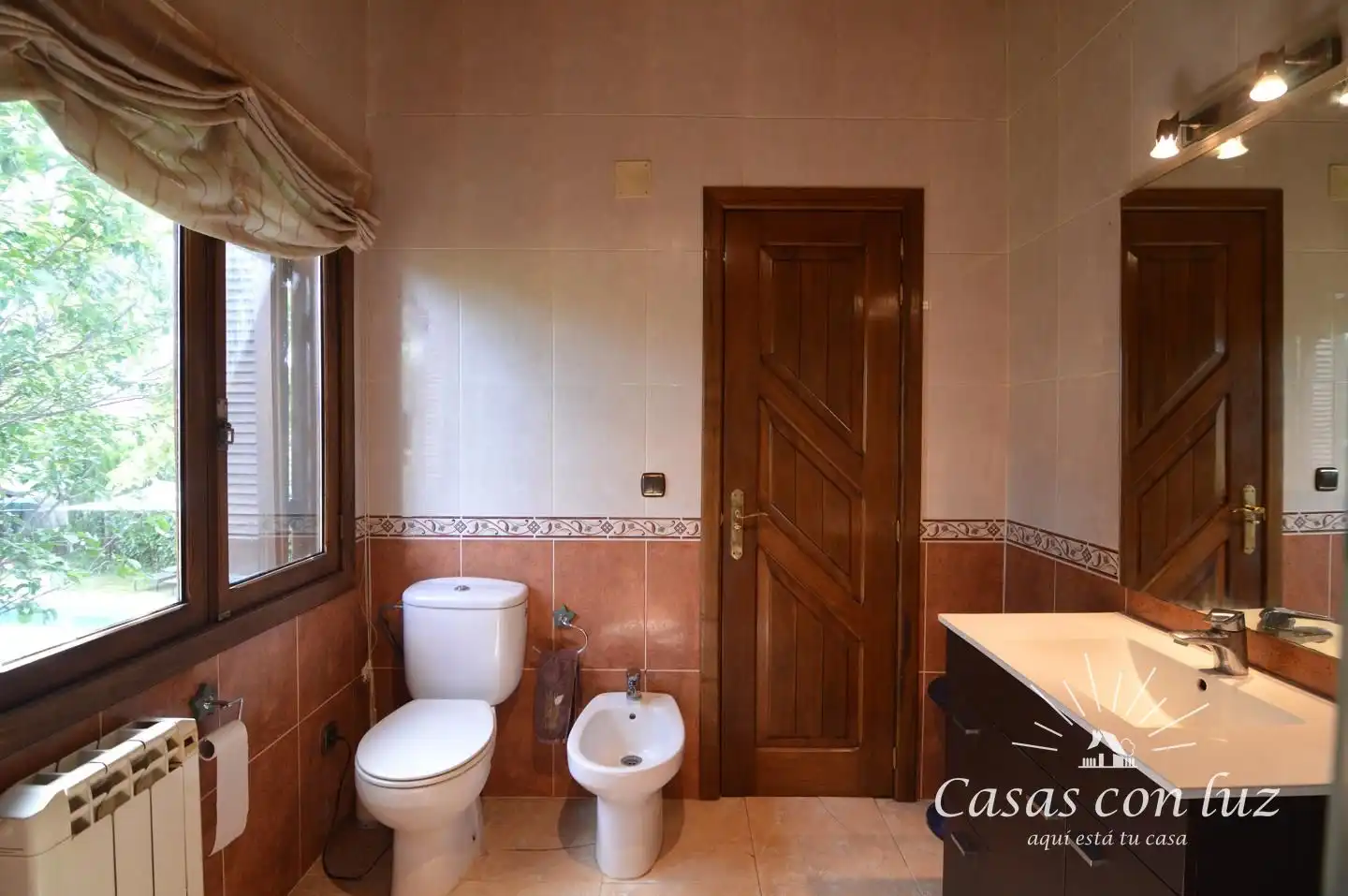 Baño de Casa o chalet en venta en Zaragoza con Aire acondicionado, Calefacción y Jardín privado