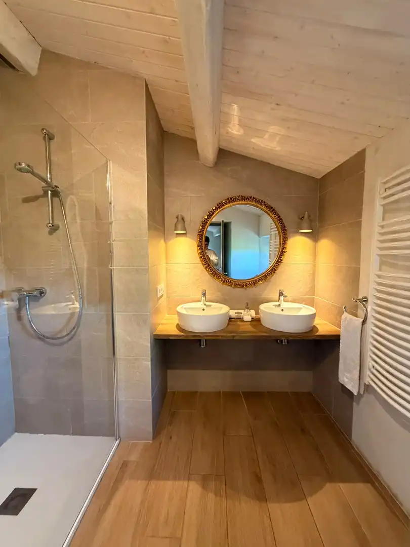 Baño de Finca rústica en venta en Vilademuls