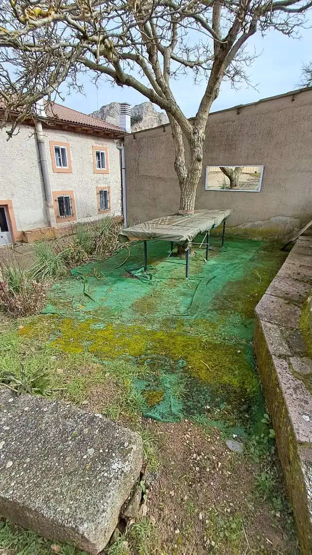 Garten von Country house zum Verkauf in Basconcillos del Tozo
