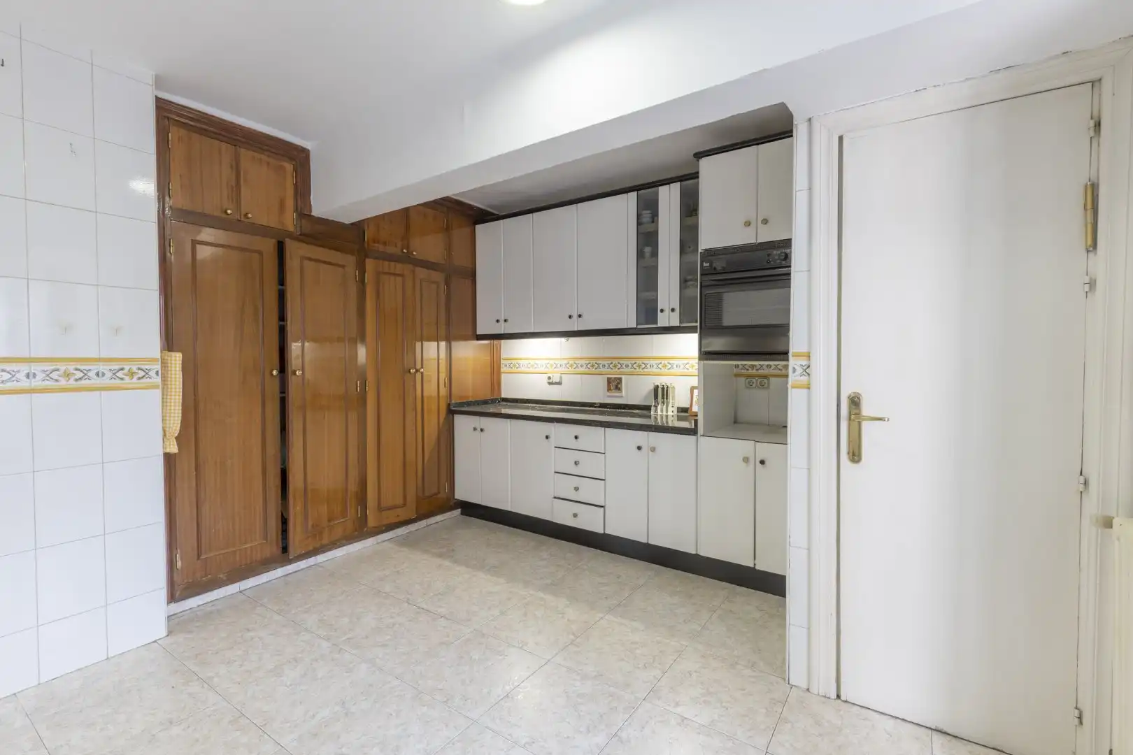 Cuina de Dúplex en venda en Granada amb Aire condicionat, Calefacció i Terrassa