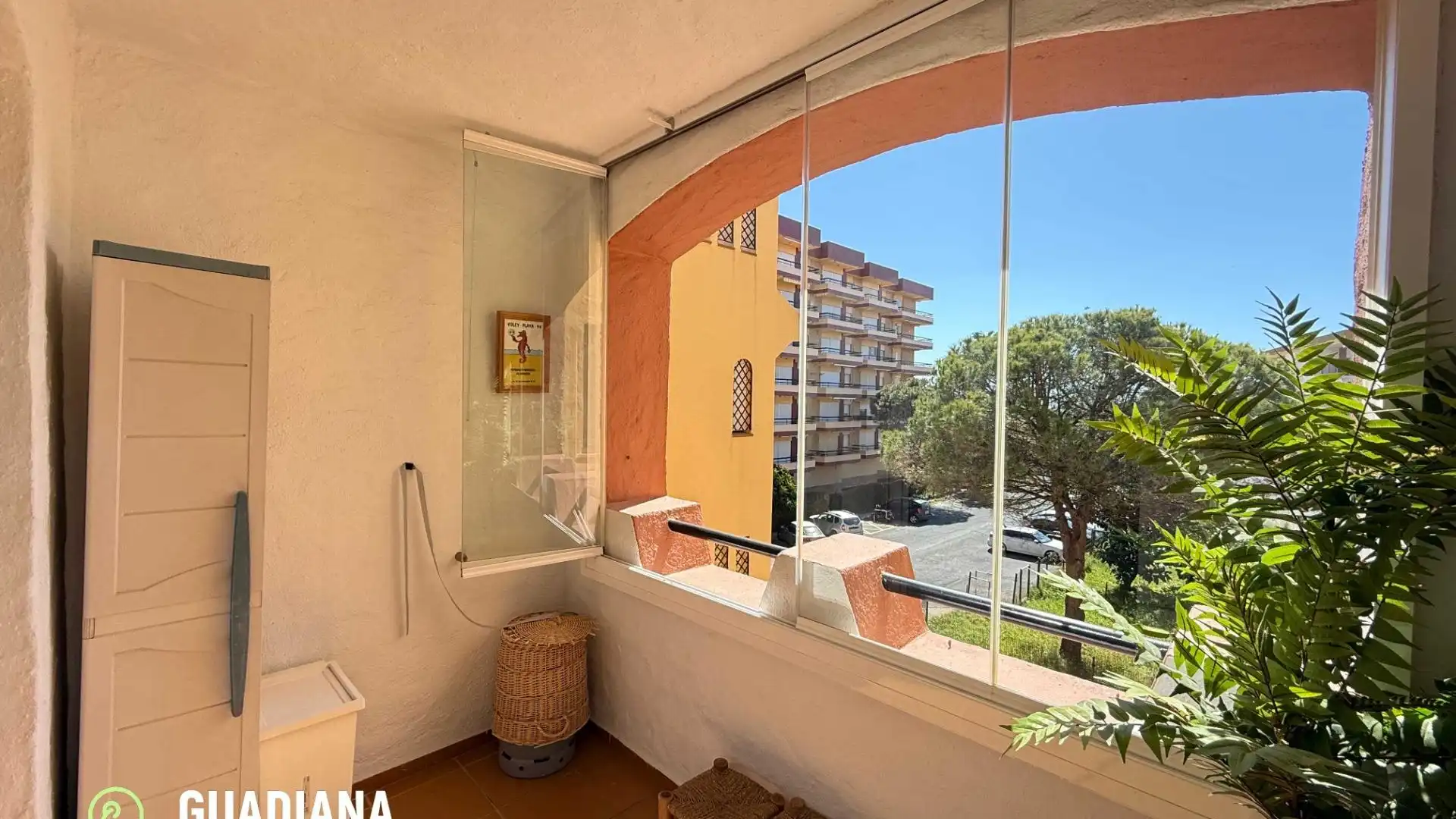 Dormitori de Apartament en venda en Ayamonte amb Terrassa i Moblat