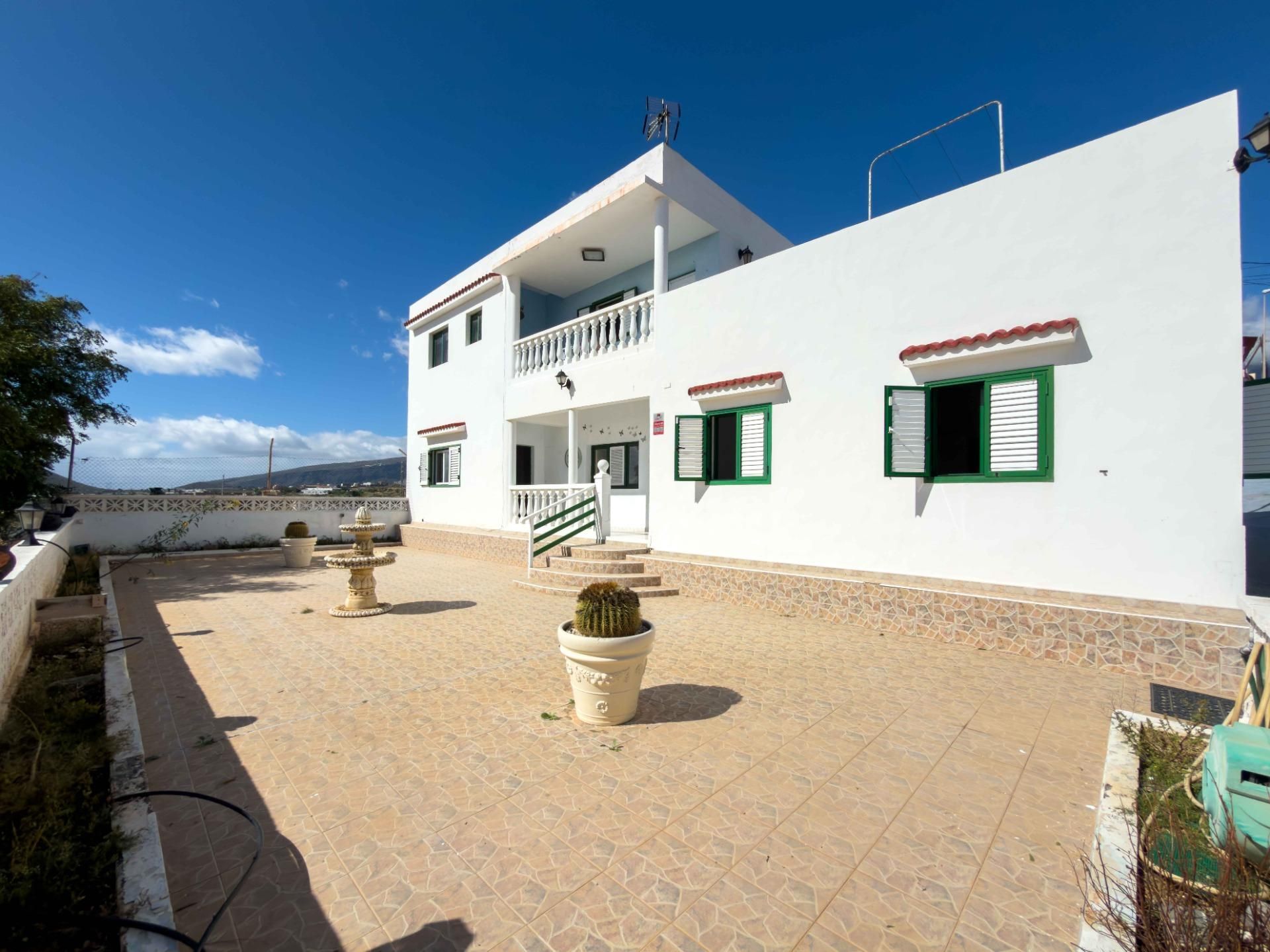 Vista exterior de Planta baja en venta en Candelaria