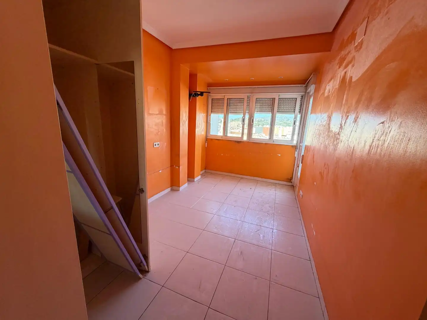 Piso en venta en Alzira con Balcón