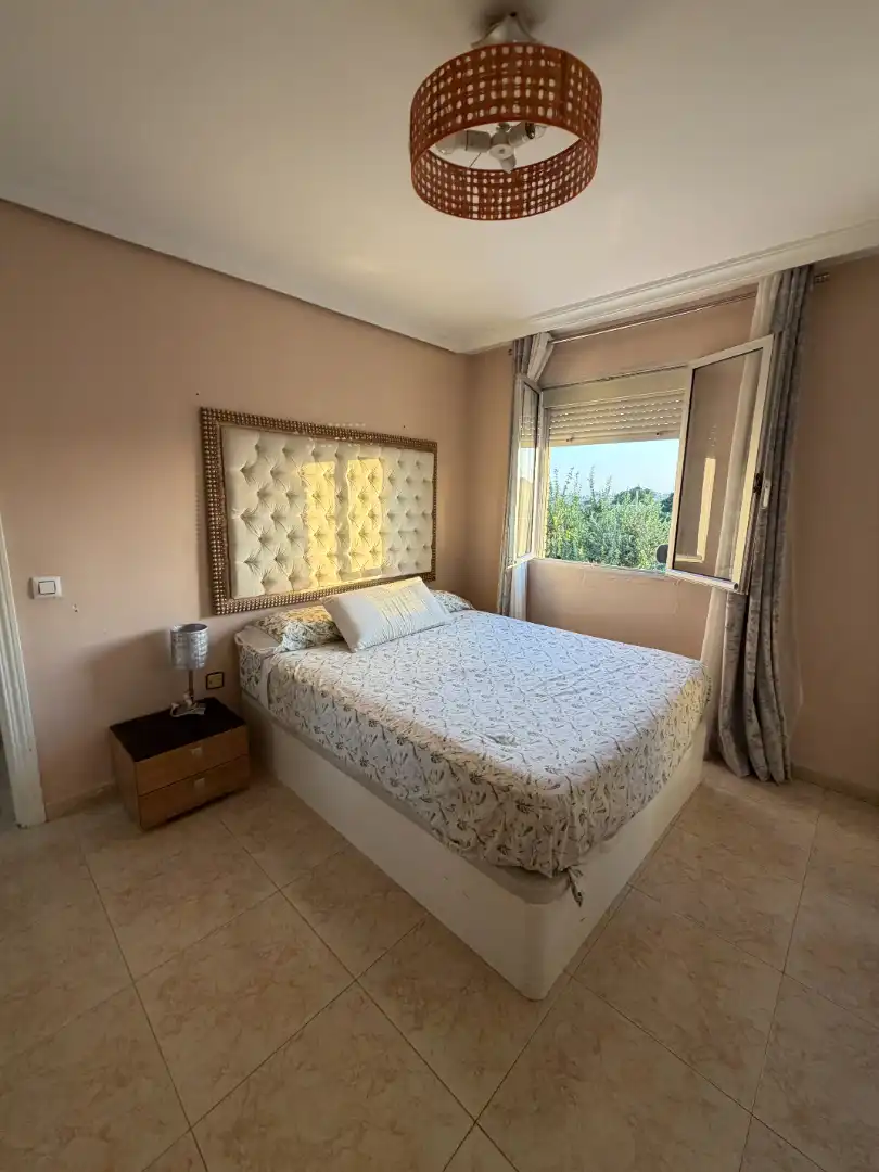 Habitación de Piso en venta en Sevilla con Aire acondicionado y Terraza