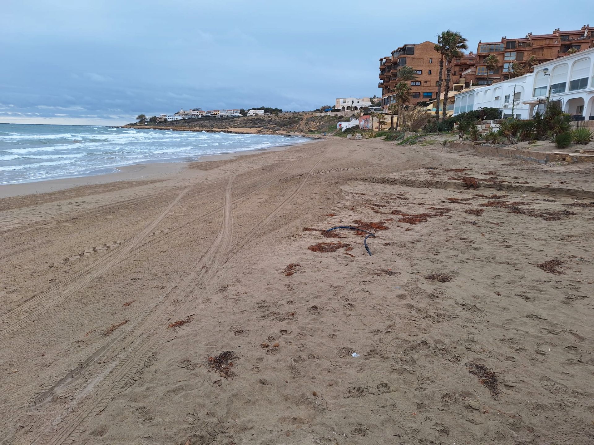Casa adosada en venda en Alicante / Alacant amb Aire condicionat, Jardí privat i Terrassa