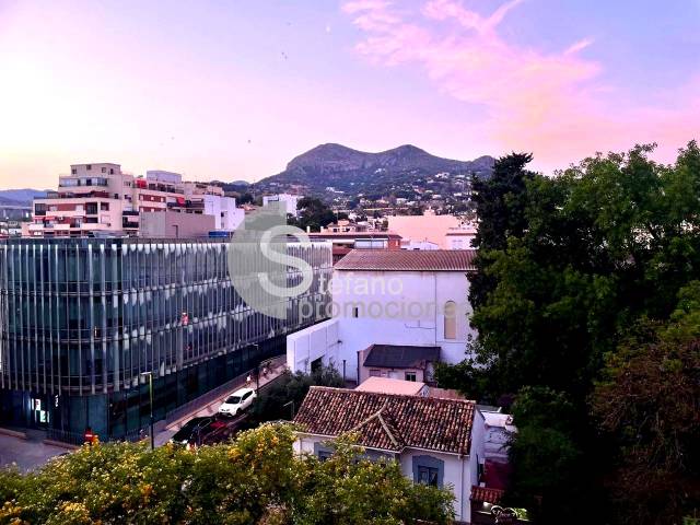 Piso en Venta en Miramar Del Palo en El Palo