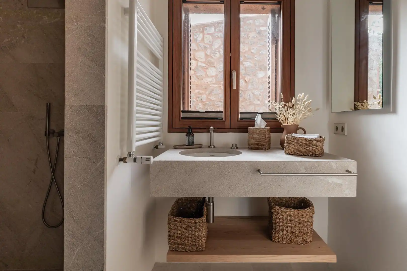 Bathroom of Country homes for sale in Sant Llorenç des Cardassar  with Air Conditioner, Heating and Private garden