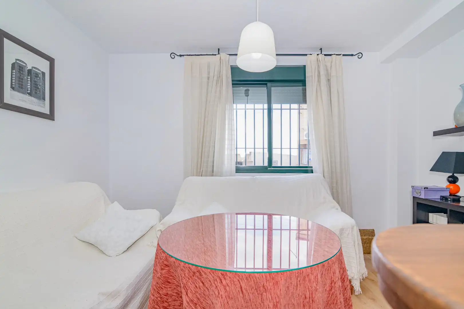 Dormitori de Apartament en venda en Las Gabias amb Traster i Moblat