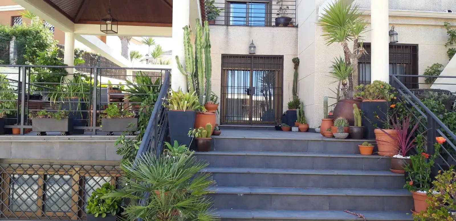Casa o chalet en venta en Algeciras con Aire acondicionado, Jardín privado y Terraza