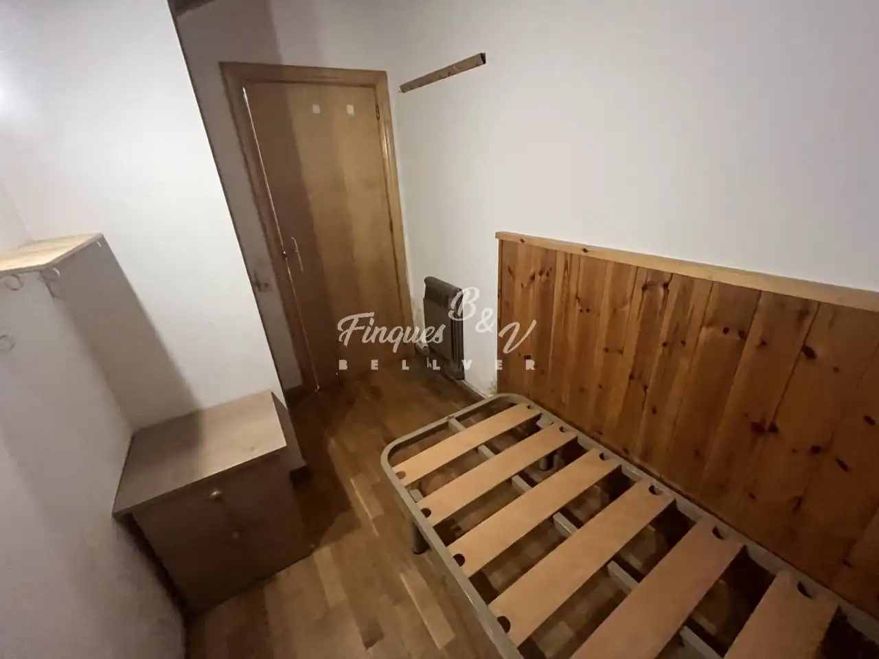 Dormitori de Àtic en venda en Bellver de Cerdanya amb Calefacció, Parquet i Moblat