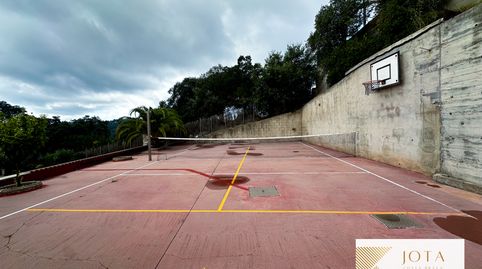 CASA DE 6 HABITACIONES CON PISTA DE TENIS PISCINA Y 2 GARAJES, imatge 5