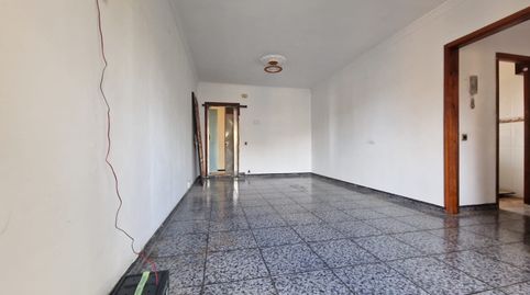 Foto 3 de Piso en venta en C/ Diego Betancor Suárez, La Feria, Las Palmas de Gran Canaria
