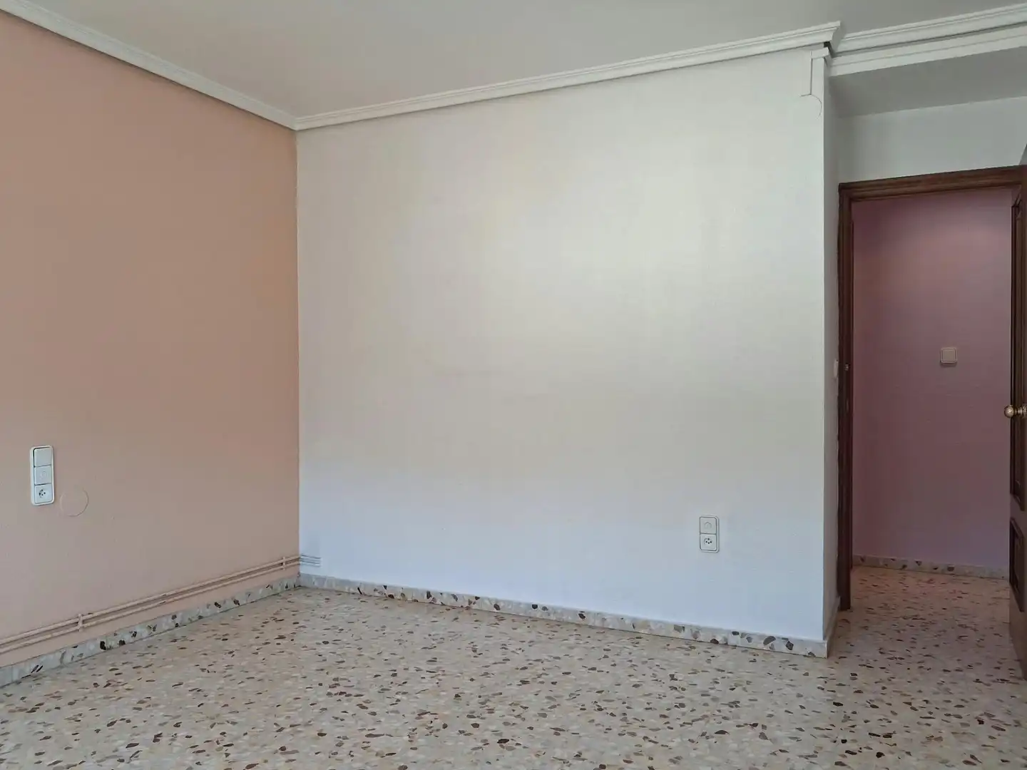Flat for sale in Requena, Valencia
