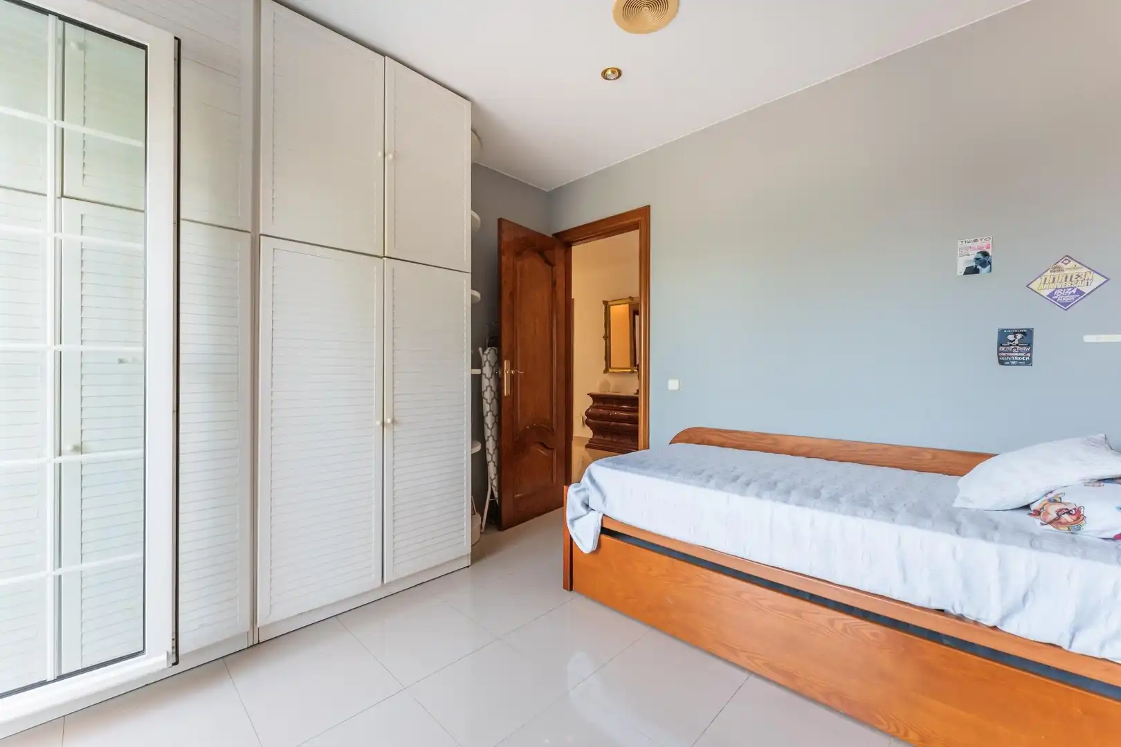 Habitación de Casa o chalet en venta en Vilanova del Vallès con Aire acondicionado, Calefacción y Jardín privado