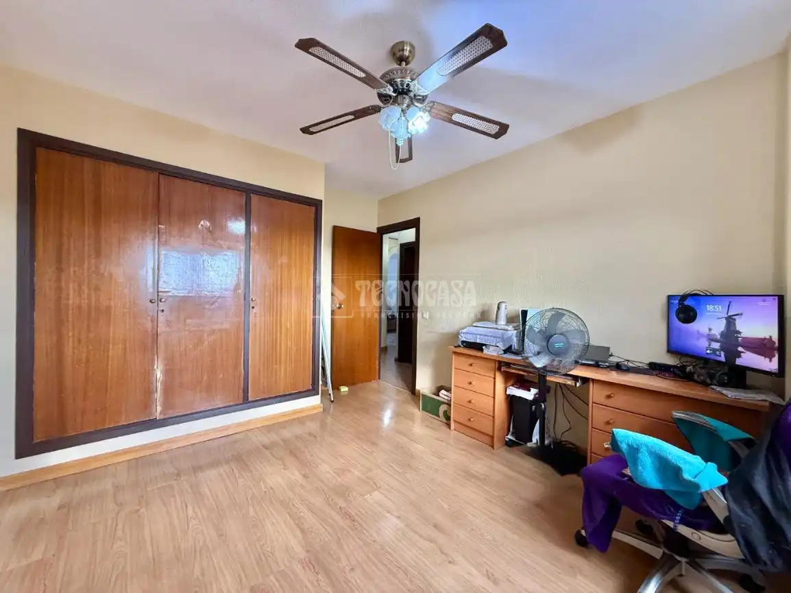 Habitación de Piso en venta en Alcalá de Henares con Calefacción y Terraza