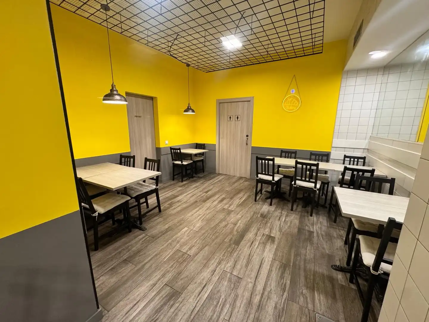 Business premises for transfer in Sant Martí, imagen 5
