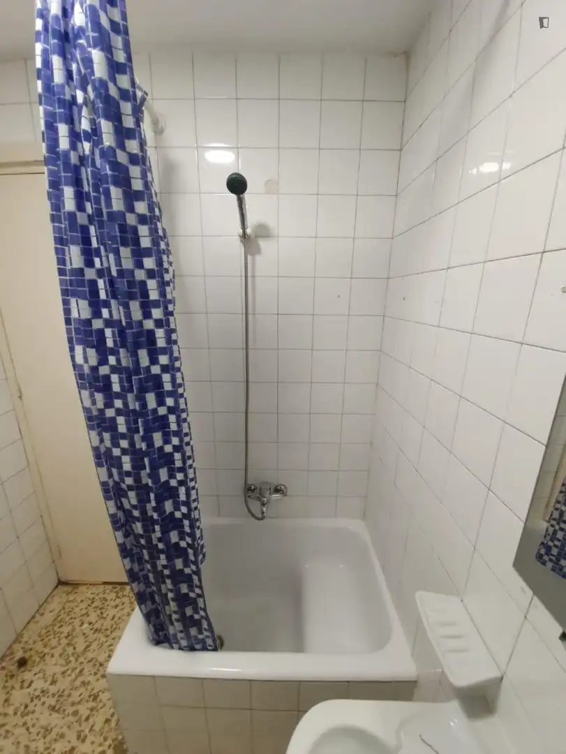 Habitación en Camino de Ronda