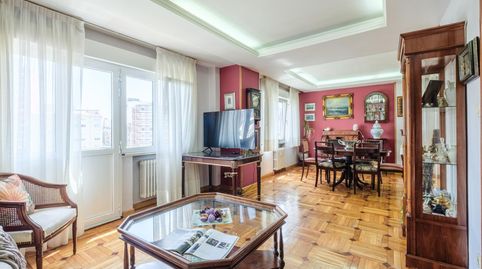 Foto 2 de Piso en venta en Plaza Humedal, Barrio del Centro, Gijón