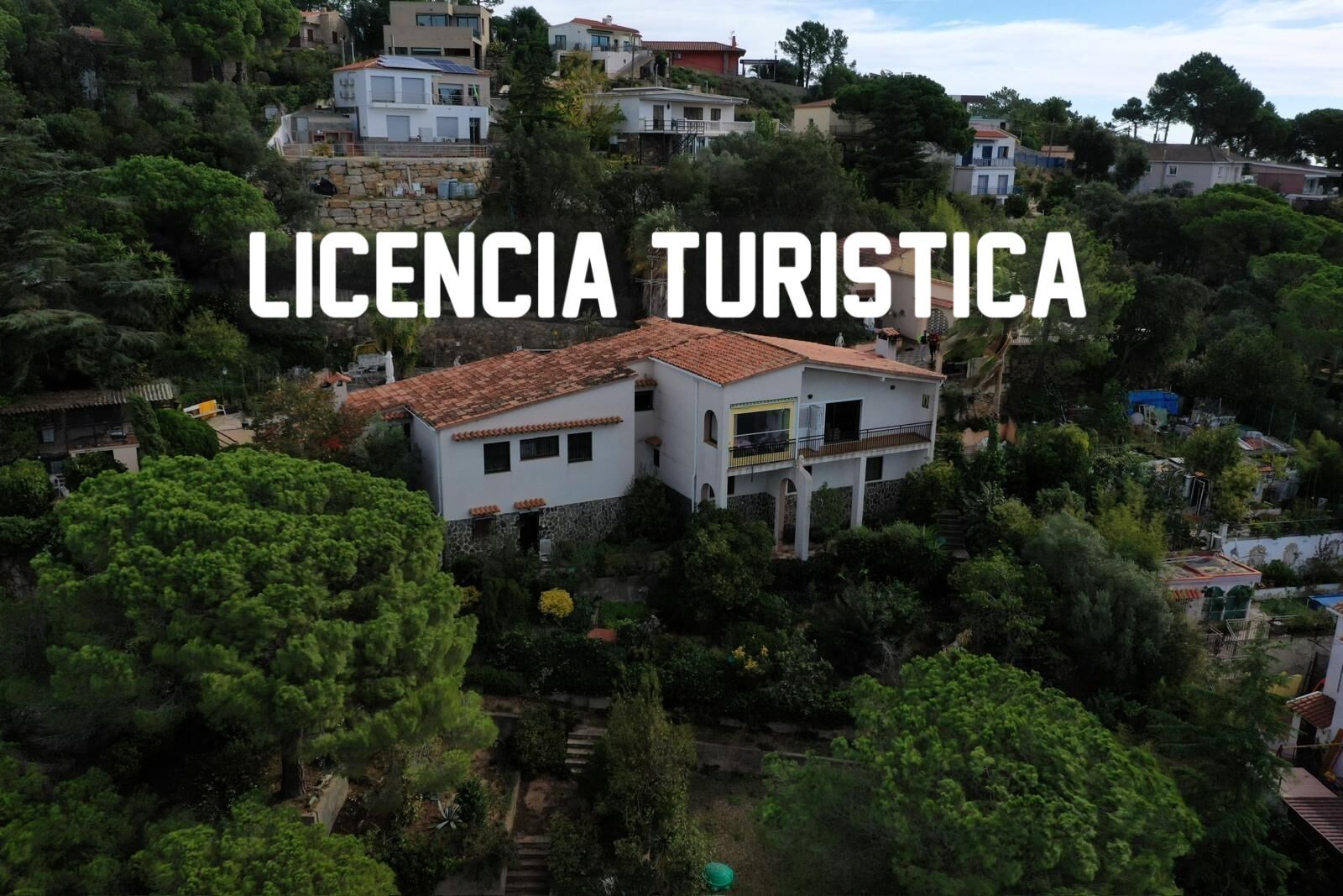Vista exterior de Casa o xalet en venda en Lloret de Mar amb Aire condicionat, Calefacció i Jardí privat