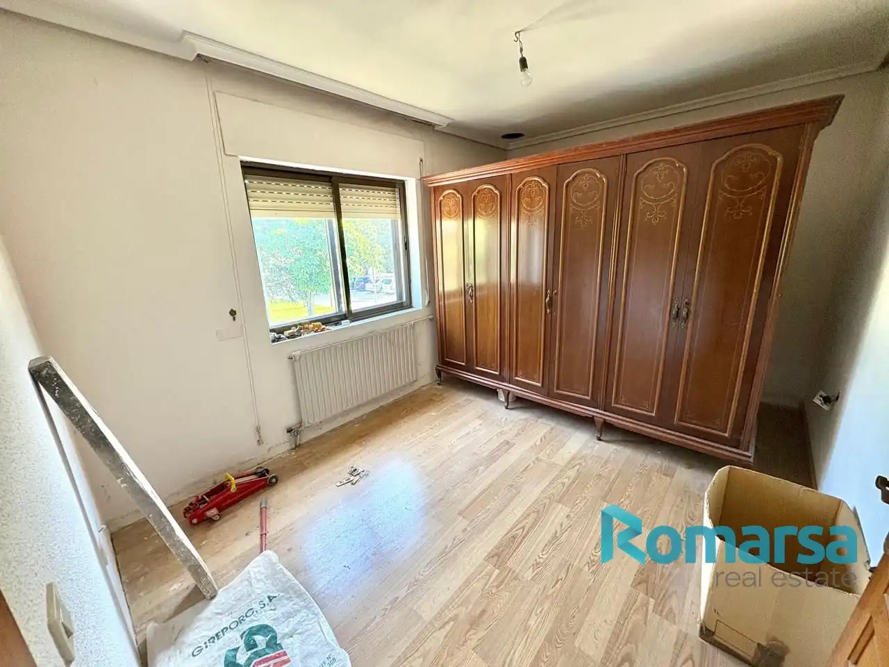 Habitación de Casa adosada en venta en Ávila con Calefacción, Terraza y Trastero