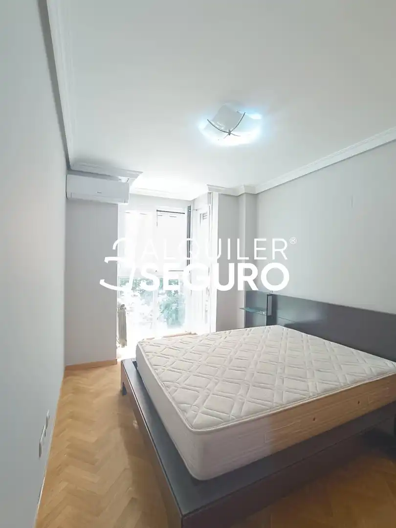 Bedroom of Flat for rent in Leganés  with Heating, Storage room and Furnished