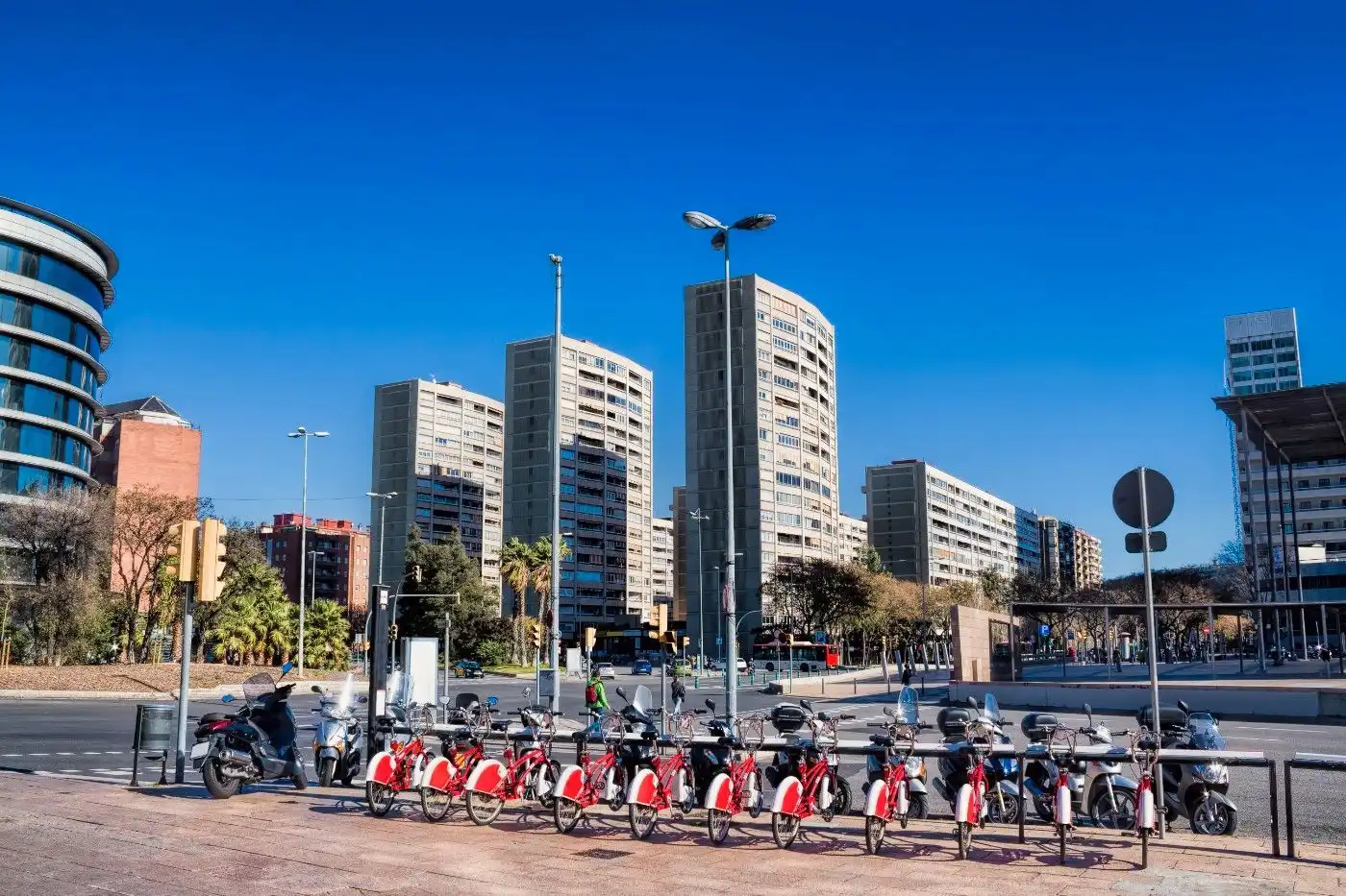 Vista exterior de Local en traspaso en Barcelona con Aire acondicionado, Calefacción y Amueblado