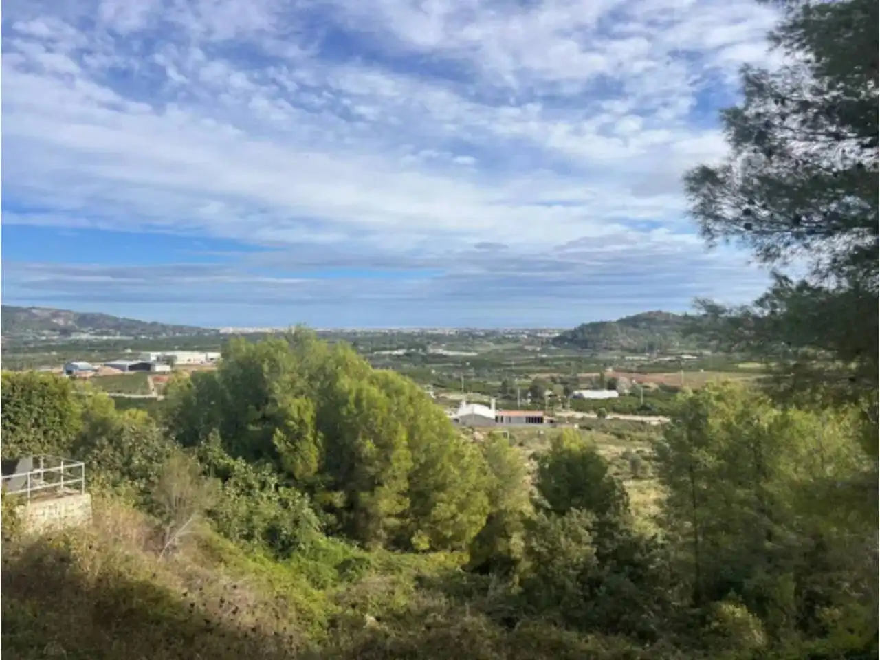 Terreno residencial en venta en Calle Roure 15