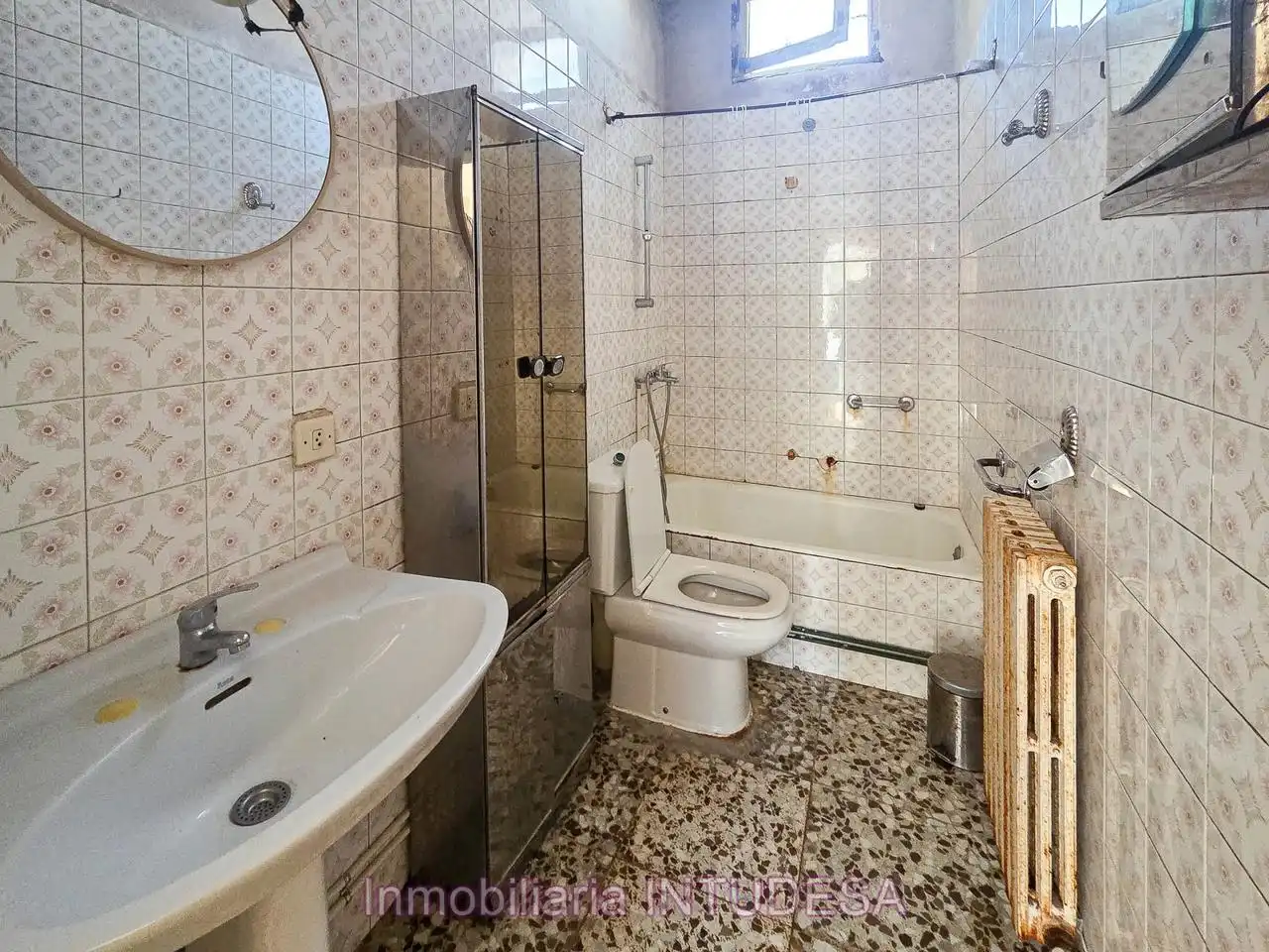 Houses for sale in Calle las Escuelas, Ablitas