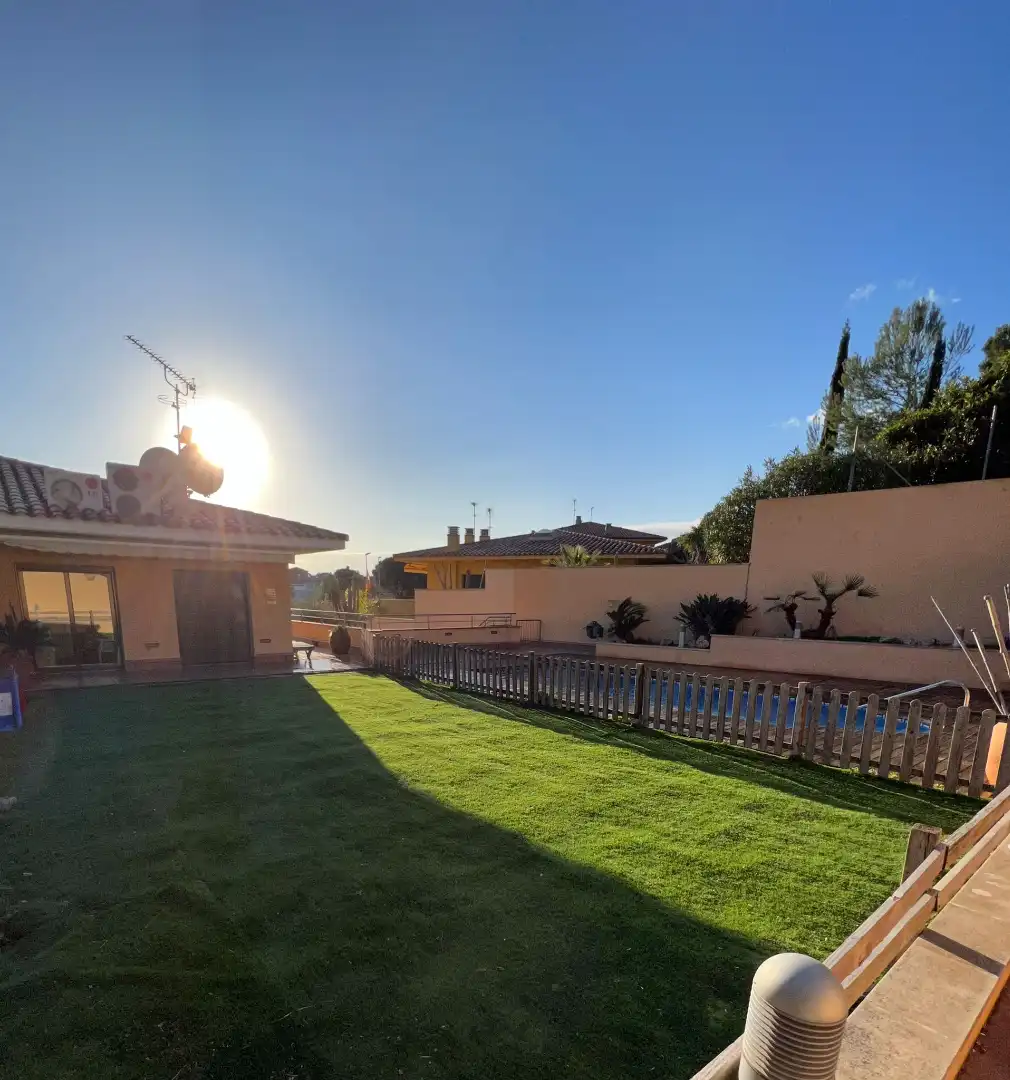 Casa con piscina en venta en Carrer de Joan Coromines i Vigneaux, imagen 50