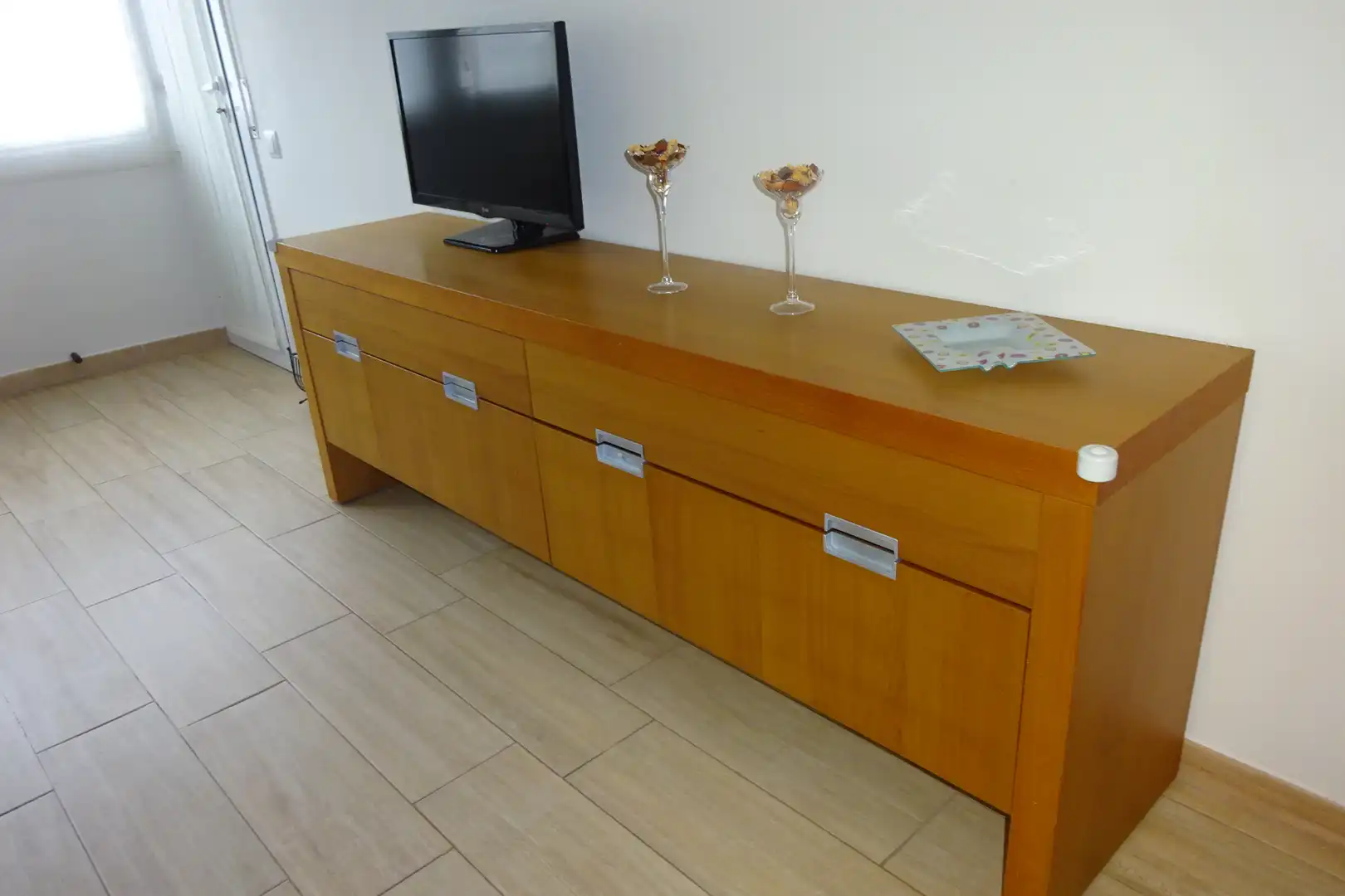 Flat for rent in Carrer de Bordeus, Barri de les Corts