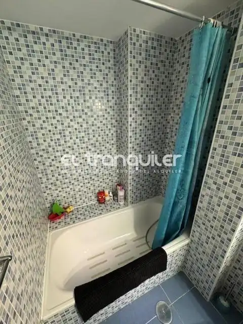 Baño de Piso de alquiler en Navalcarnero con Aire acondicionado, Terraza y Trastero