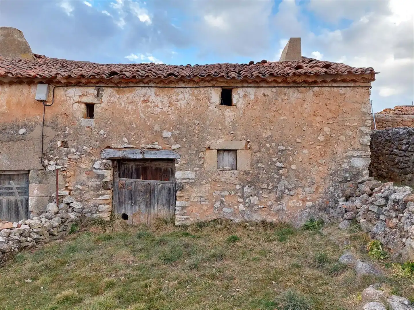 Vista exterior de Planta baja en venta en Golmayo