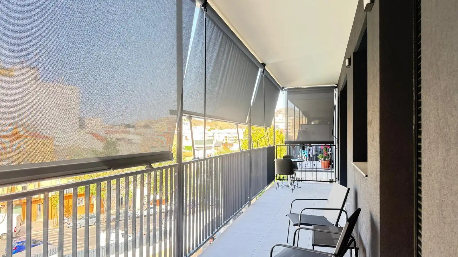 Terrassa de Pis de lloguer en Badalona amb Aire condicionat, Balcó i Piscina comunitària