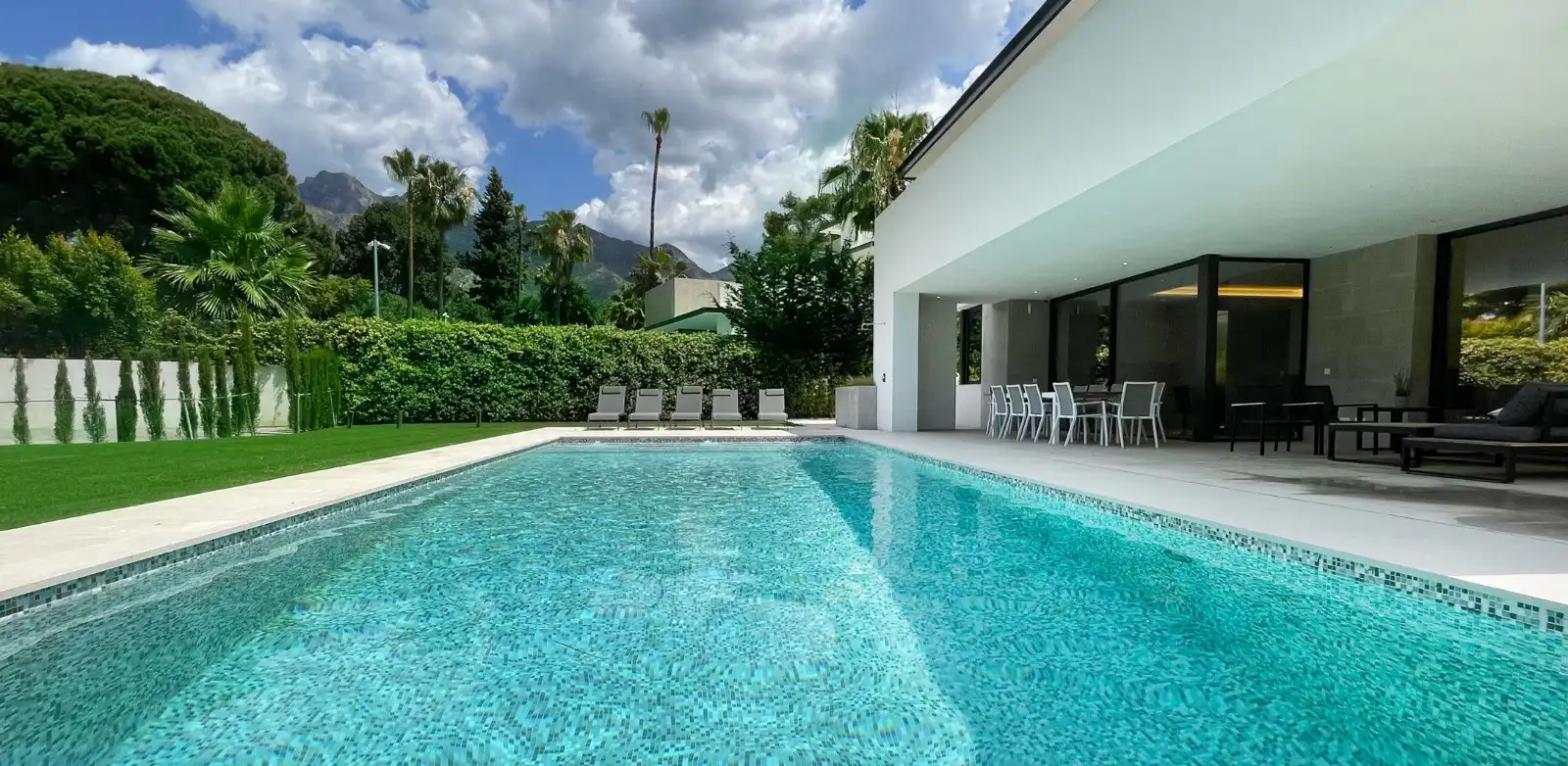 Casa con piscina in vendita a Milla de Oro, imagen 2